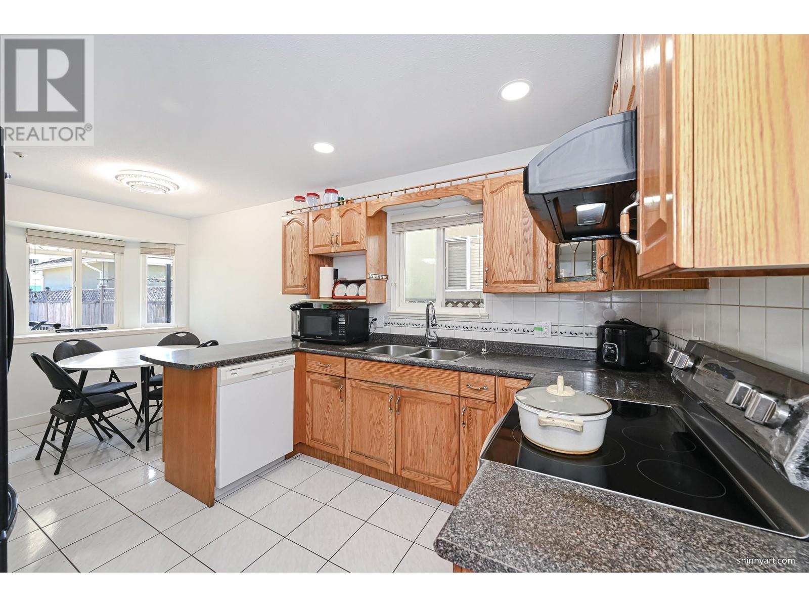 3480 E 4th Avenue, Vancouver, British Columbia  V5M 1L9 - Photo 10 - R2803309