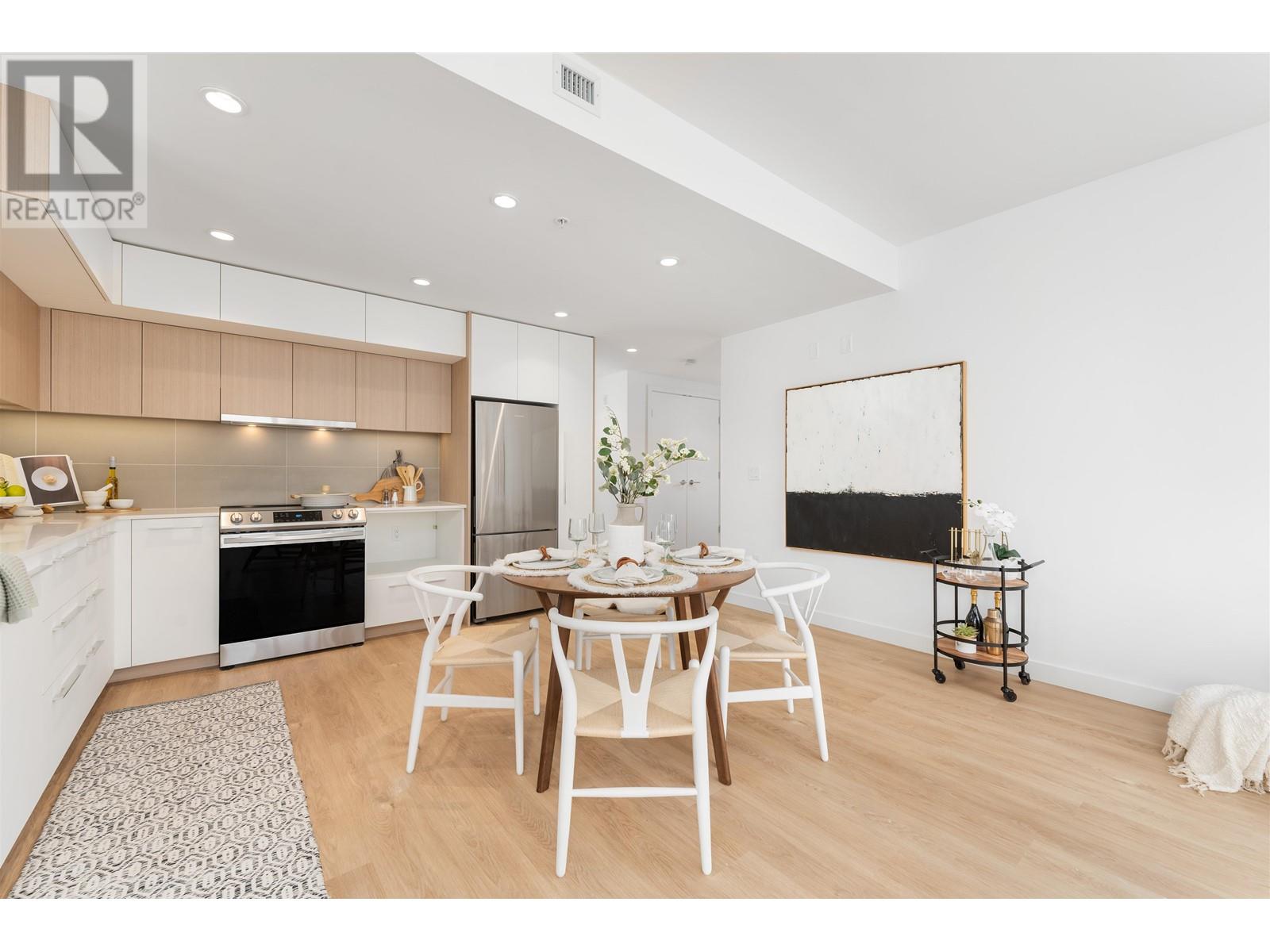 510 9888 University Crescent, Burnaby, British Columbia  V5A 0G4 - Photo 3 - R2803758