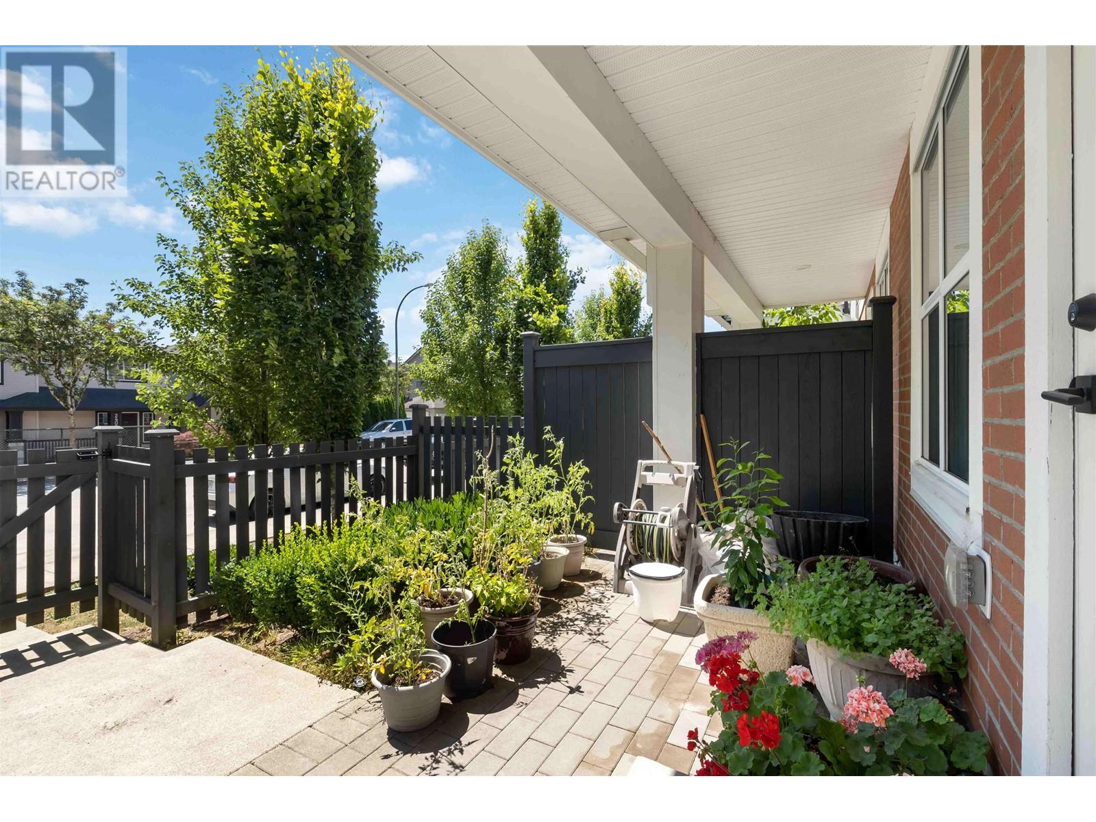 4 24021 110 Avenue, Maple Ridge, British Columbia  V2W 0J9 - Photo 5 - R2800198
