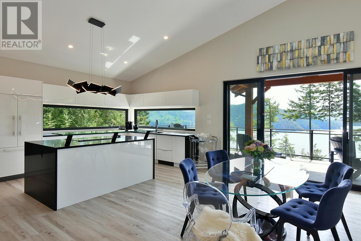 173 Witherby Road, Gibsons, British Columbia  V0N 1V6 - Photo 10 - R2803845