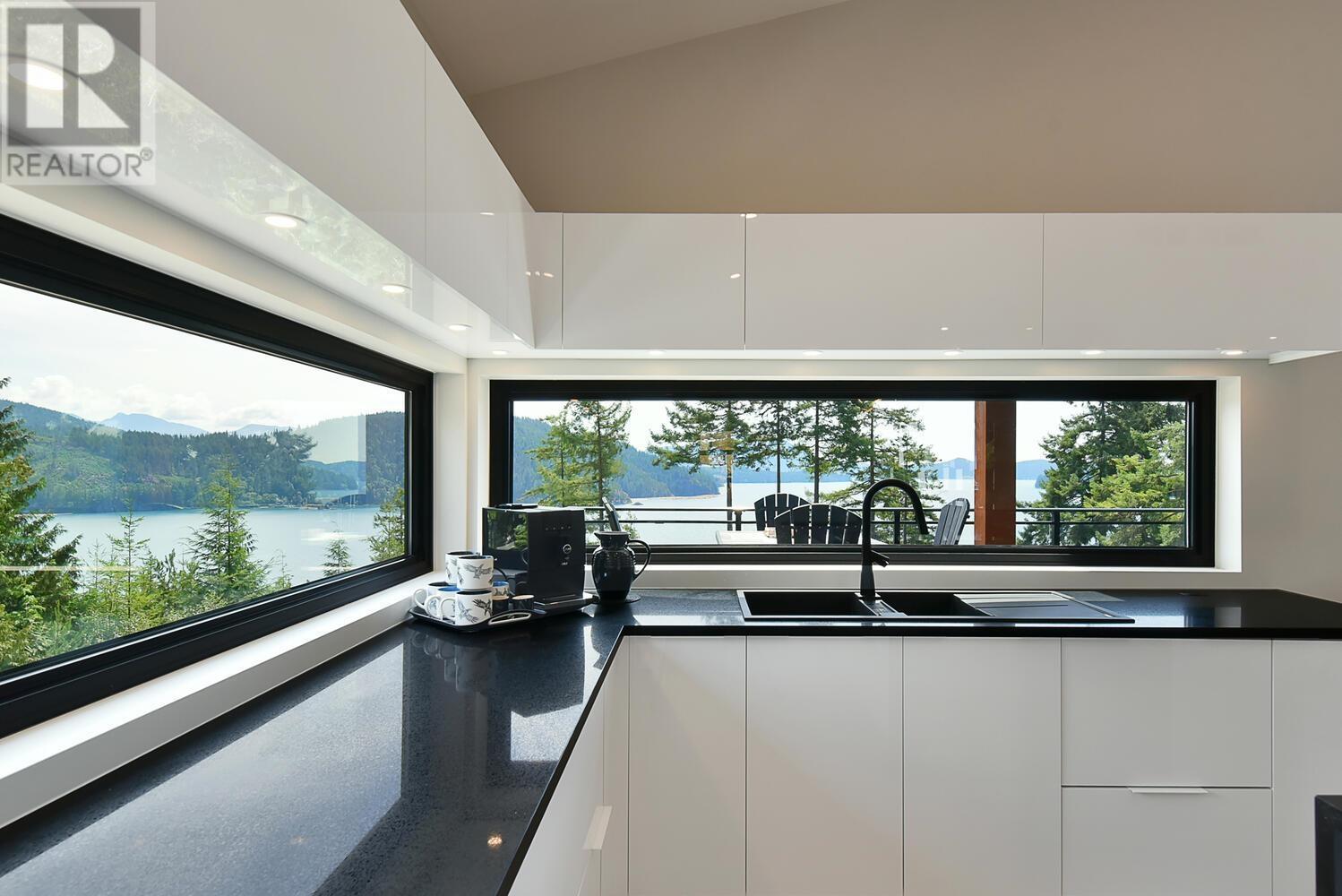 173 Witherby Road, Gibsons, British Columbia  V0N 1V6 - Photo 15 - R2803845