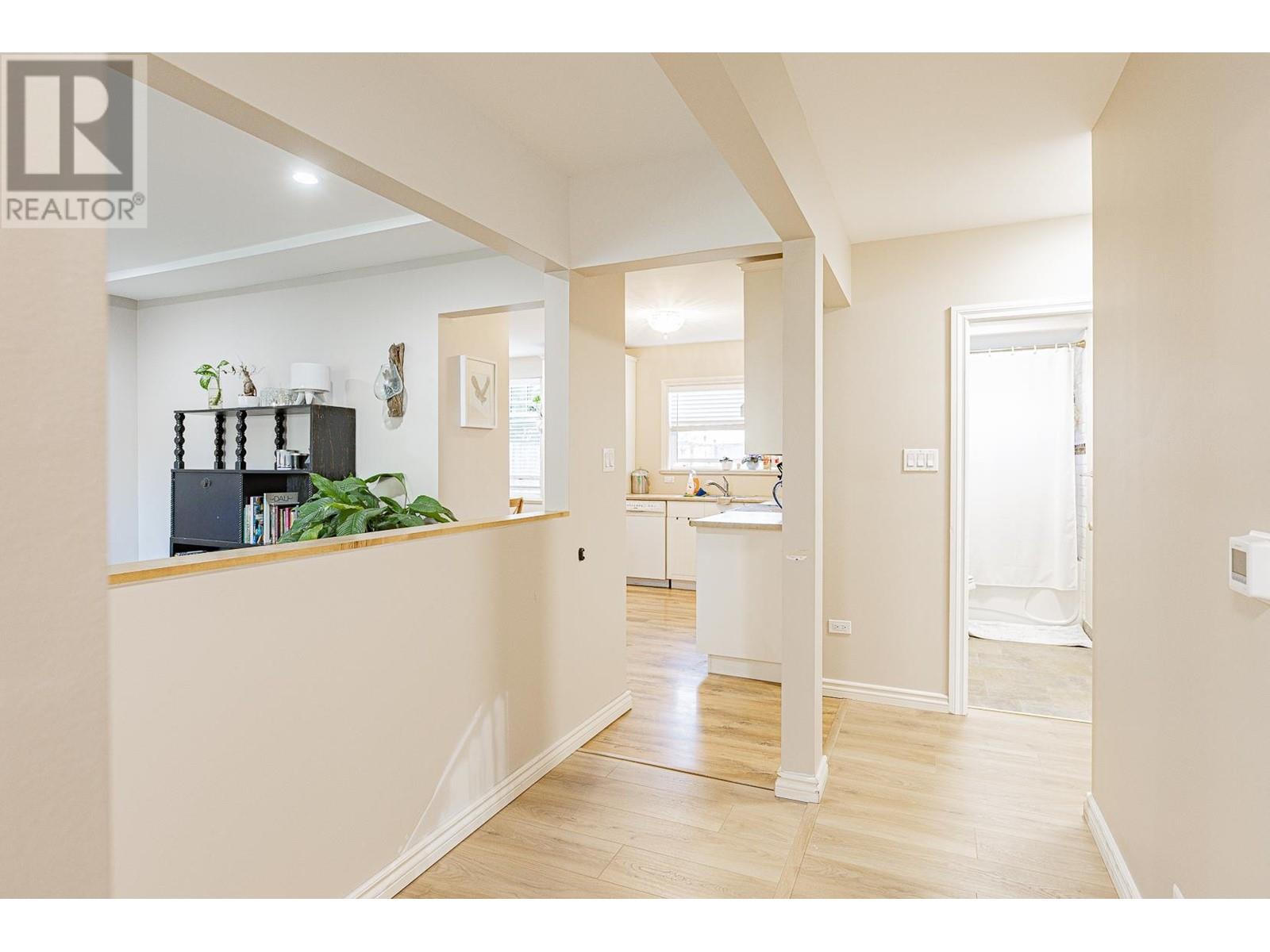728 Colborne Street, New Westminster, British Columbia  V3L 2E2 - Photo 11 - R2803706
