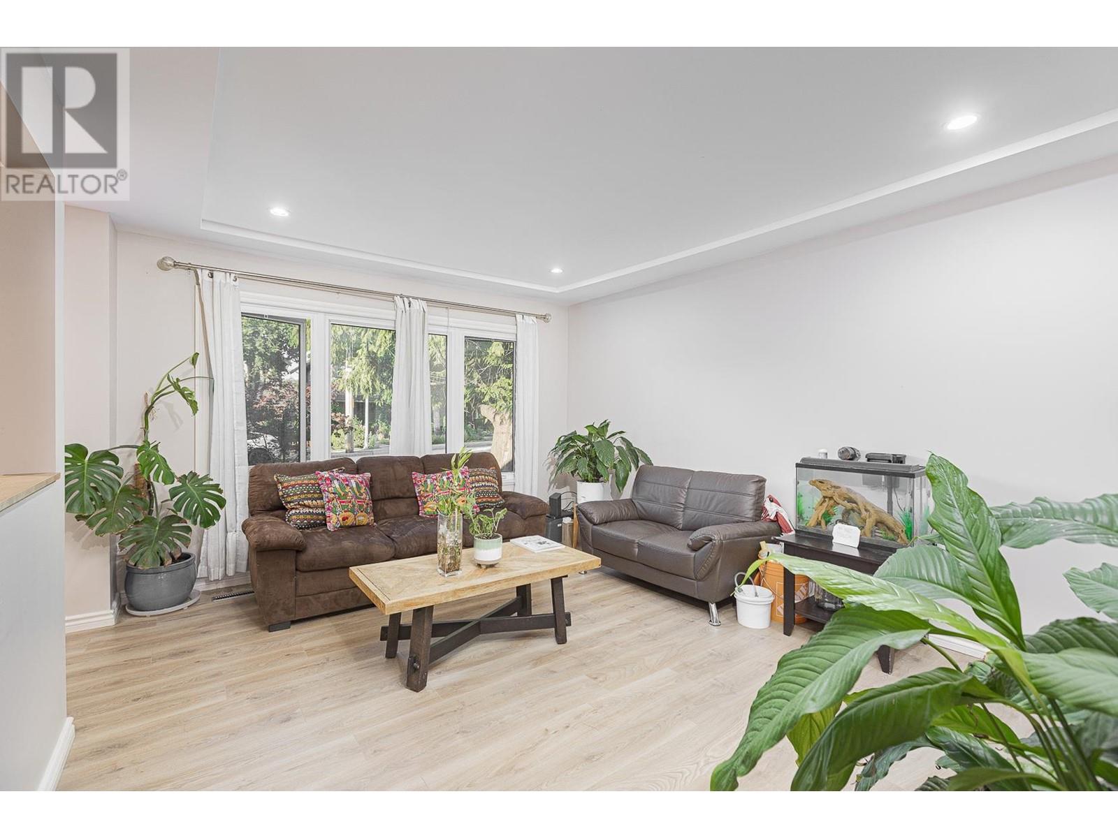 728 Colborne Street, New Westminster, British Columbia  V3L 2E2 - Photo 5 - R2803706