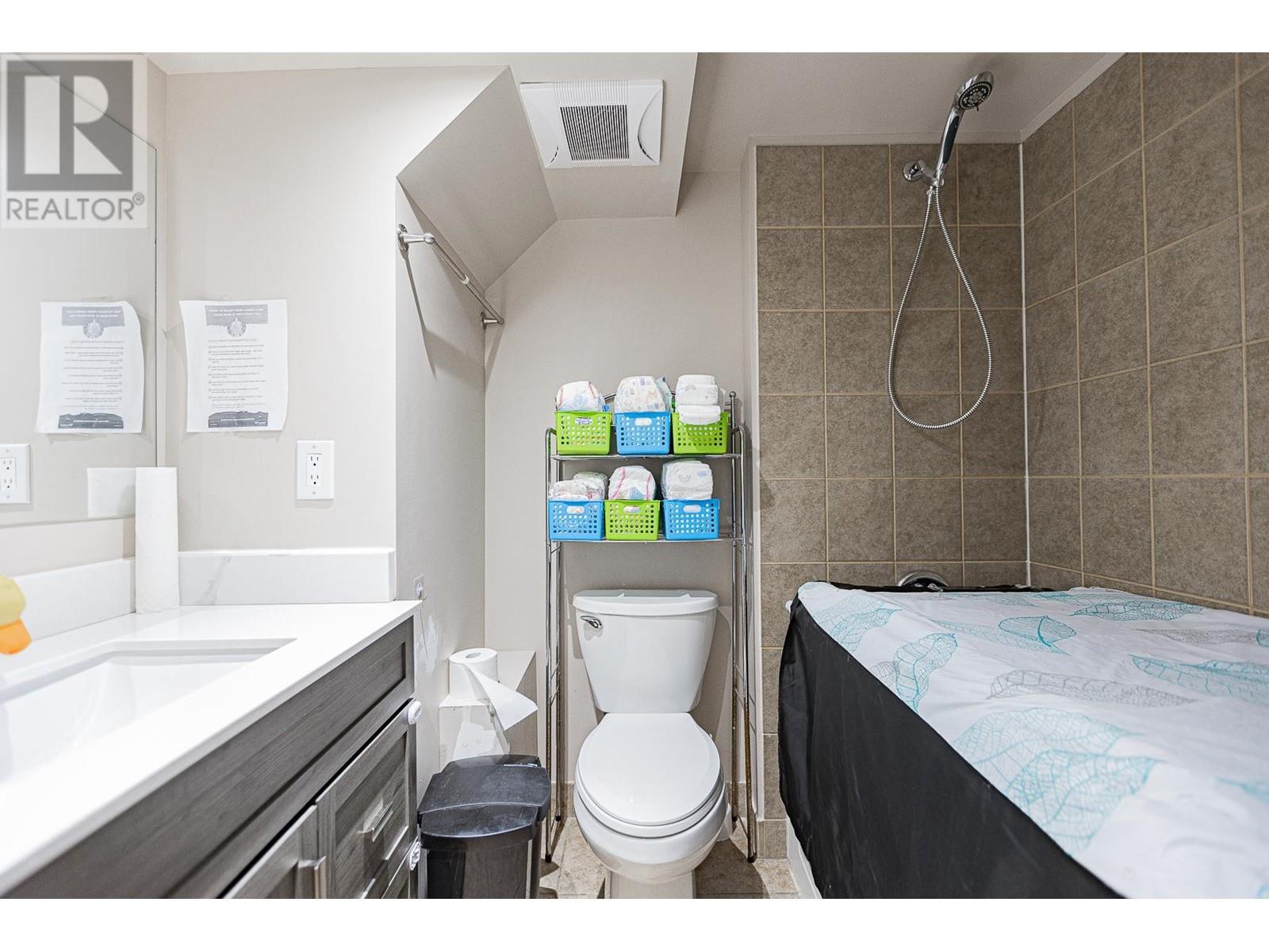 728 Colborne Street, New Westminster, British Columbia  V3L 2E2 - Photo 24 - R2803706