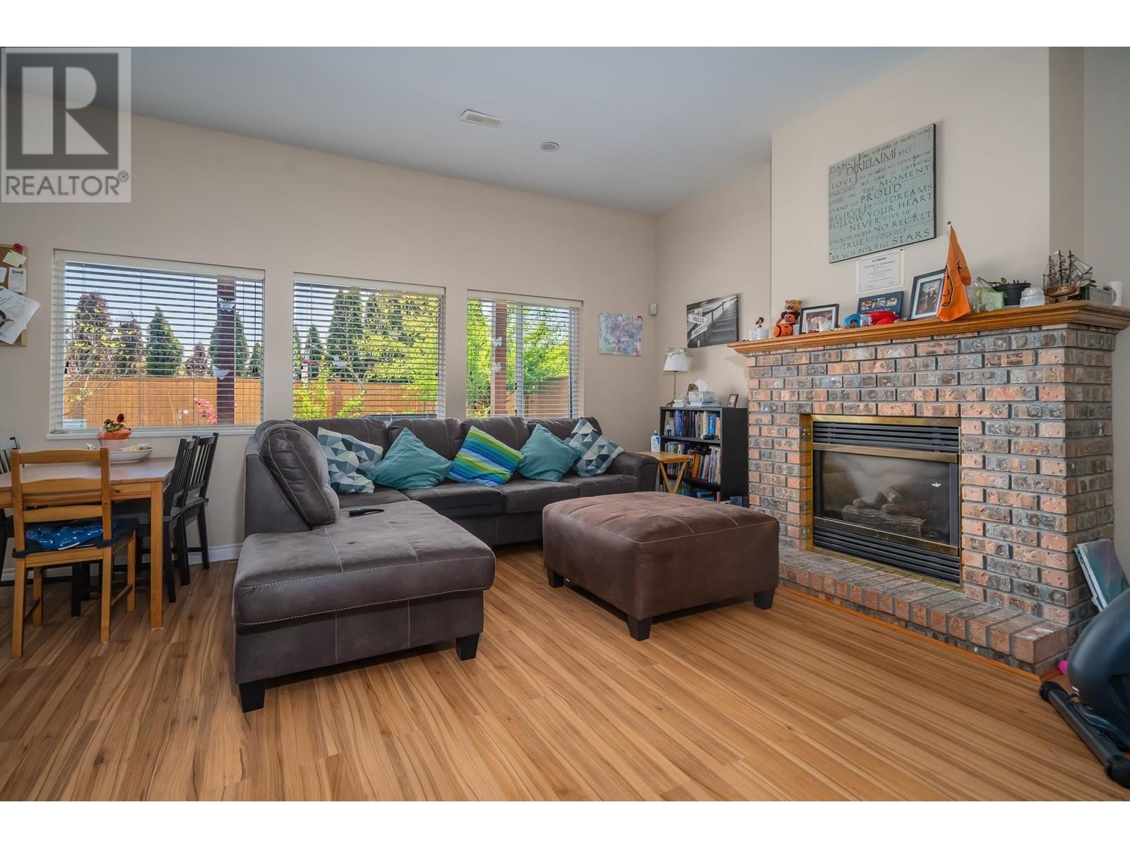 2260 Leclair Drive, Coquitlam, British Columbia  V3K 6P6 - Photo 36 - R2803538