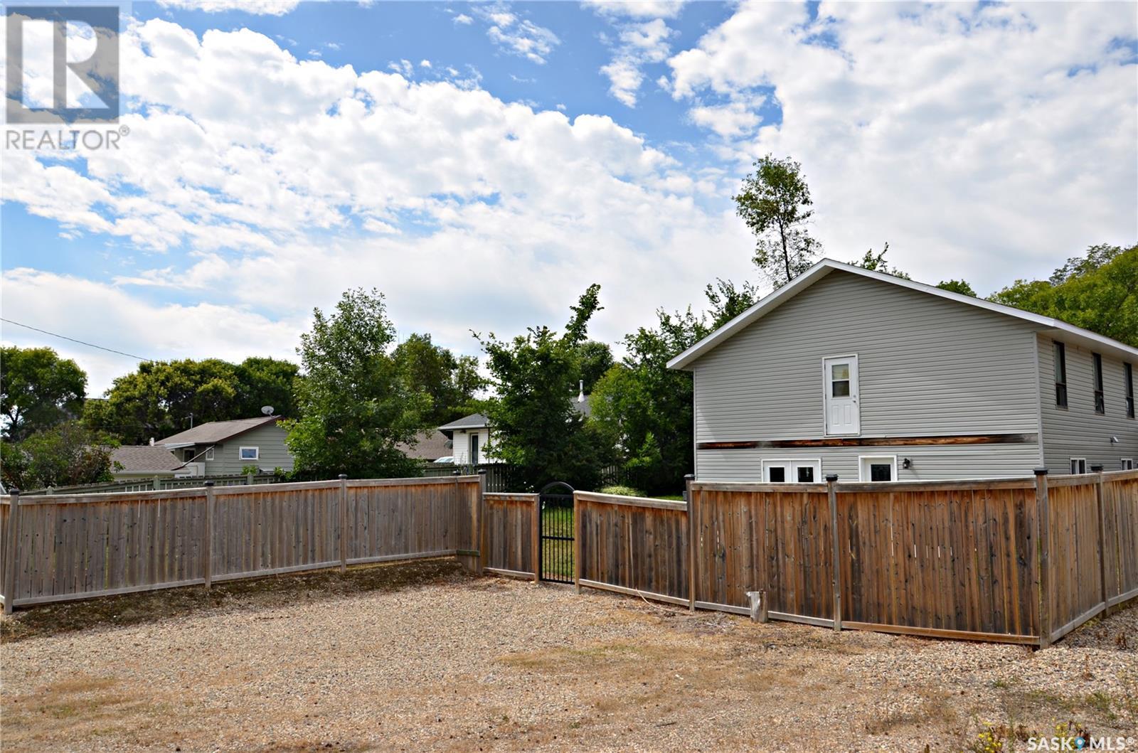 314 Main Street, Raymore, Saskatchewan  S0A 3J0 - Photo 22 - SK939581