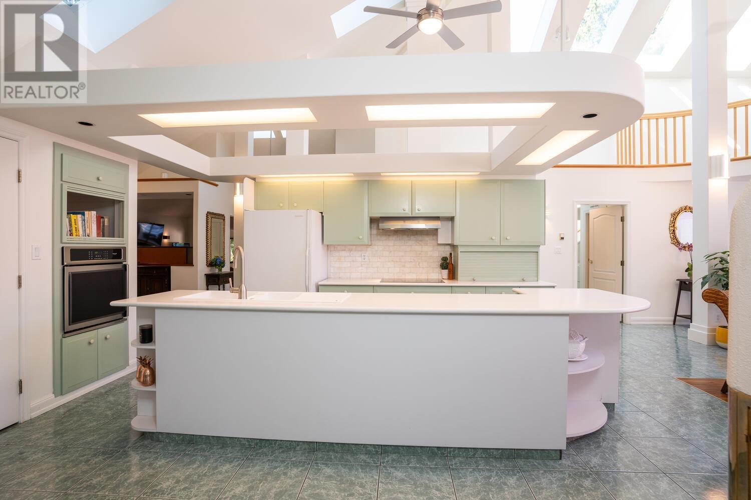 5090 1 Avenue, Delta, British Columbia  V4M 1B5 - Photo 9 - R2803320