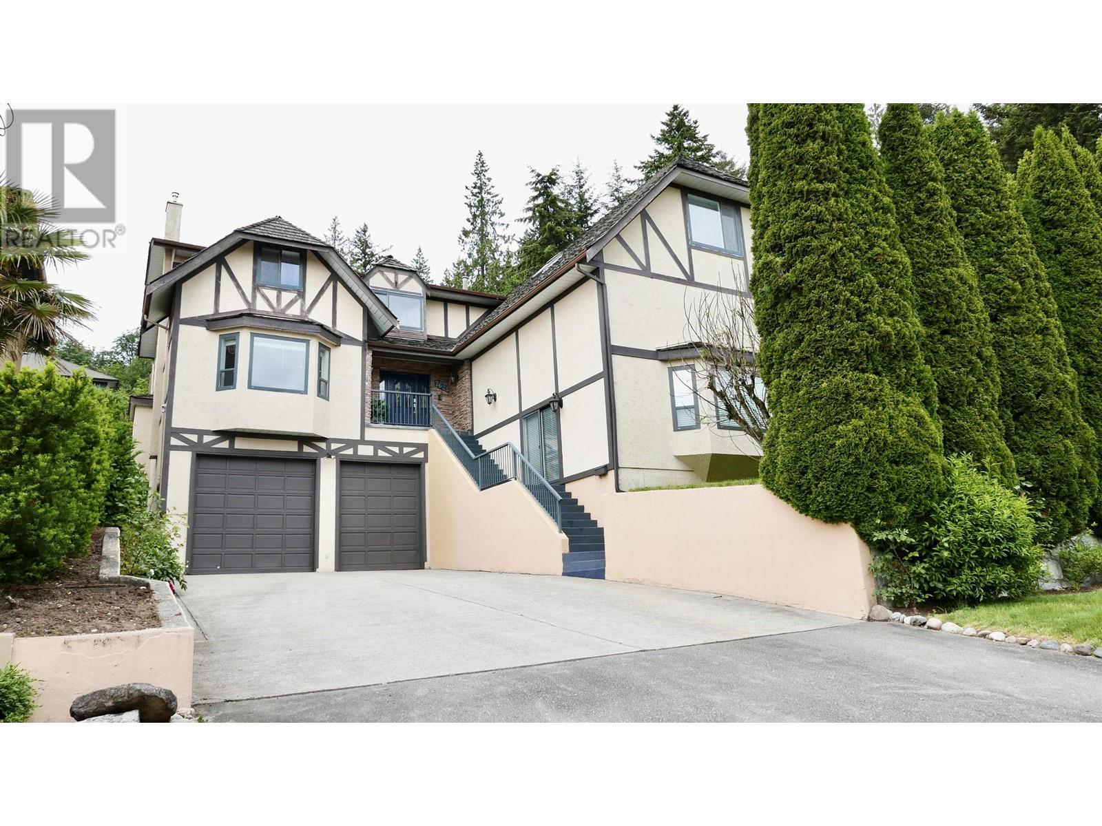 7625 Aubrey Street, Burnaby, British Columbia  V5A 1K6 - Photo 2 - R2803715