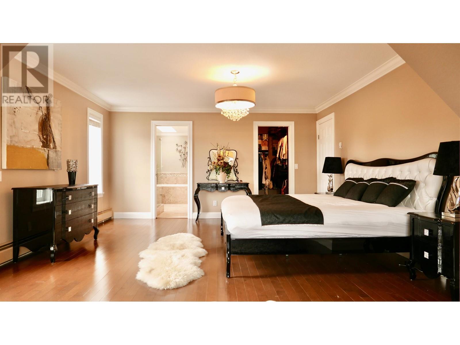 7625 Aubrey Street, Burnaby, British Columbia  V5A 1K6 - Photo 7 - R2803715
