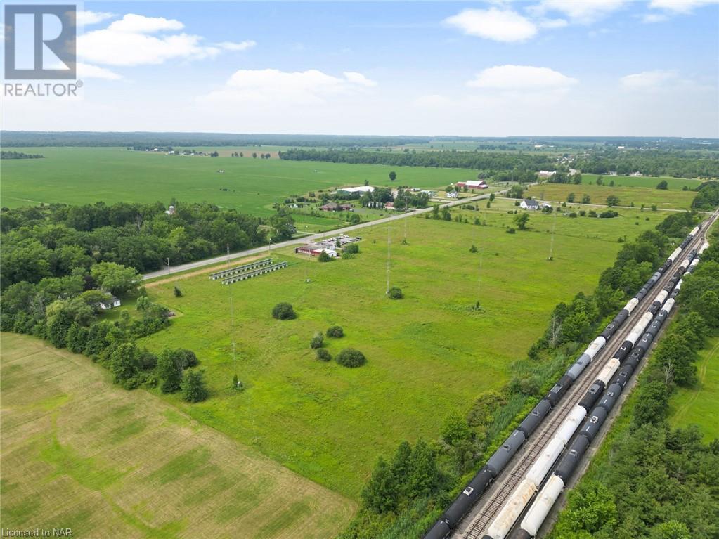 860 Forks Road, Welland, Ontario  L3B 5R6 - Photo 2 - 40392654