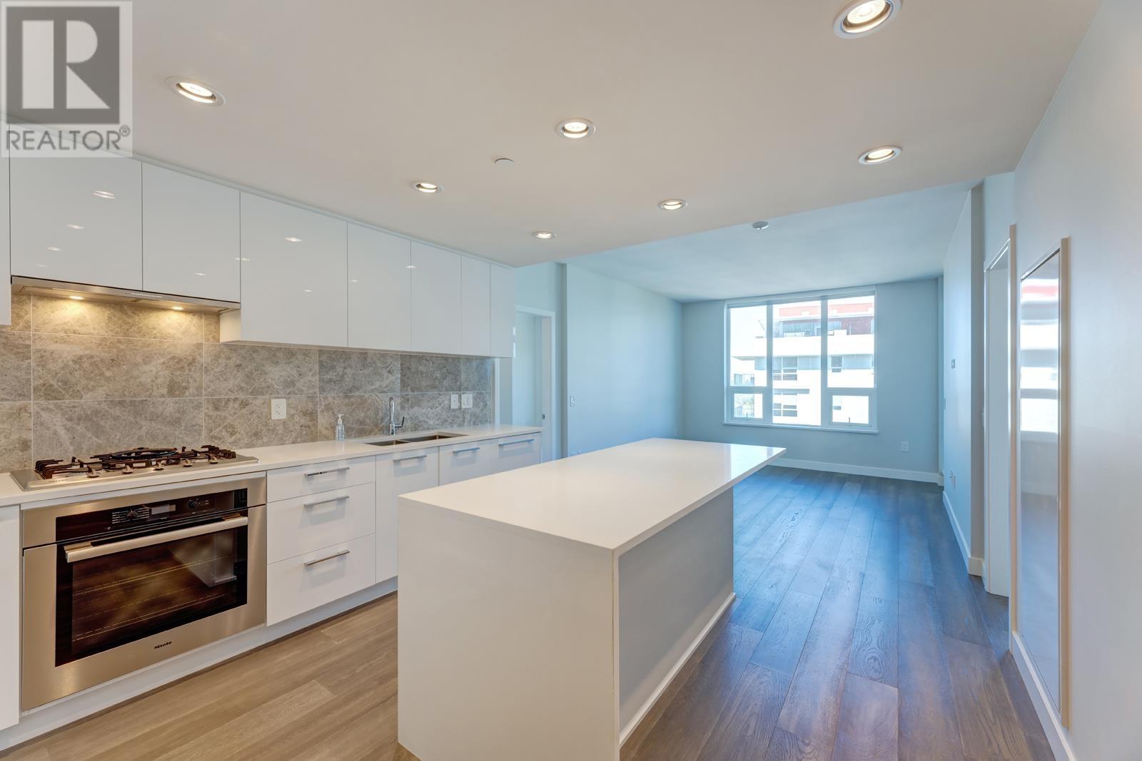 1105 5410 Shortcut Road, Vancouver, British Columbia  V6T 0C8 - Photo 3 - R2804117