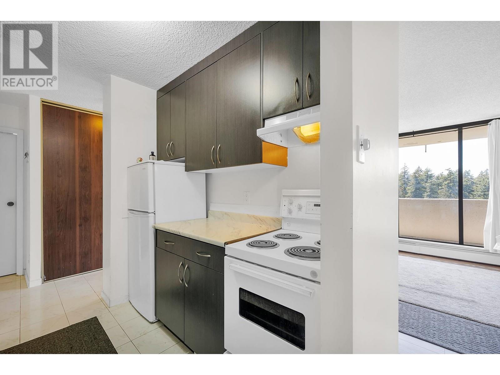 1606 4300 Mayberry Street, Burnaby, British Columbia  V5H 4A4 - Photo 3 - R2804218