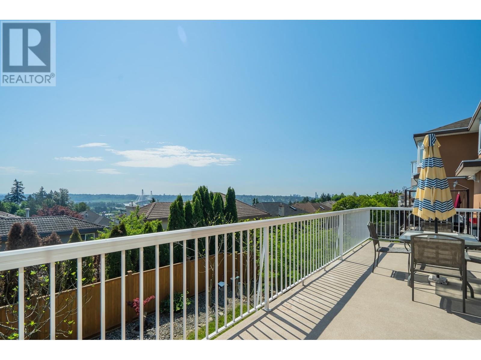 2260 Leclair Drive, Coquitlam, British Columbia  V3K 6P6 - Photo 23 - R2803538