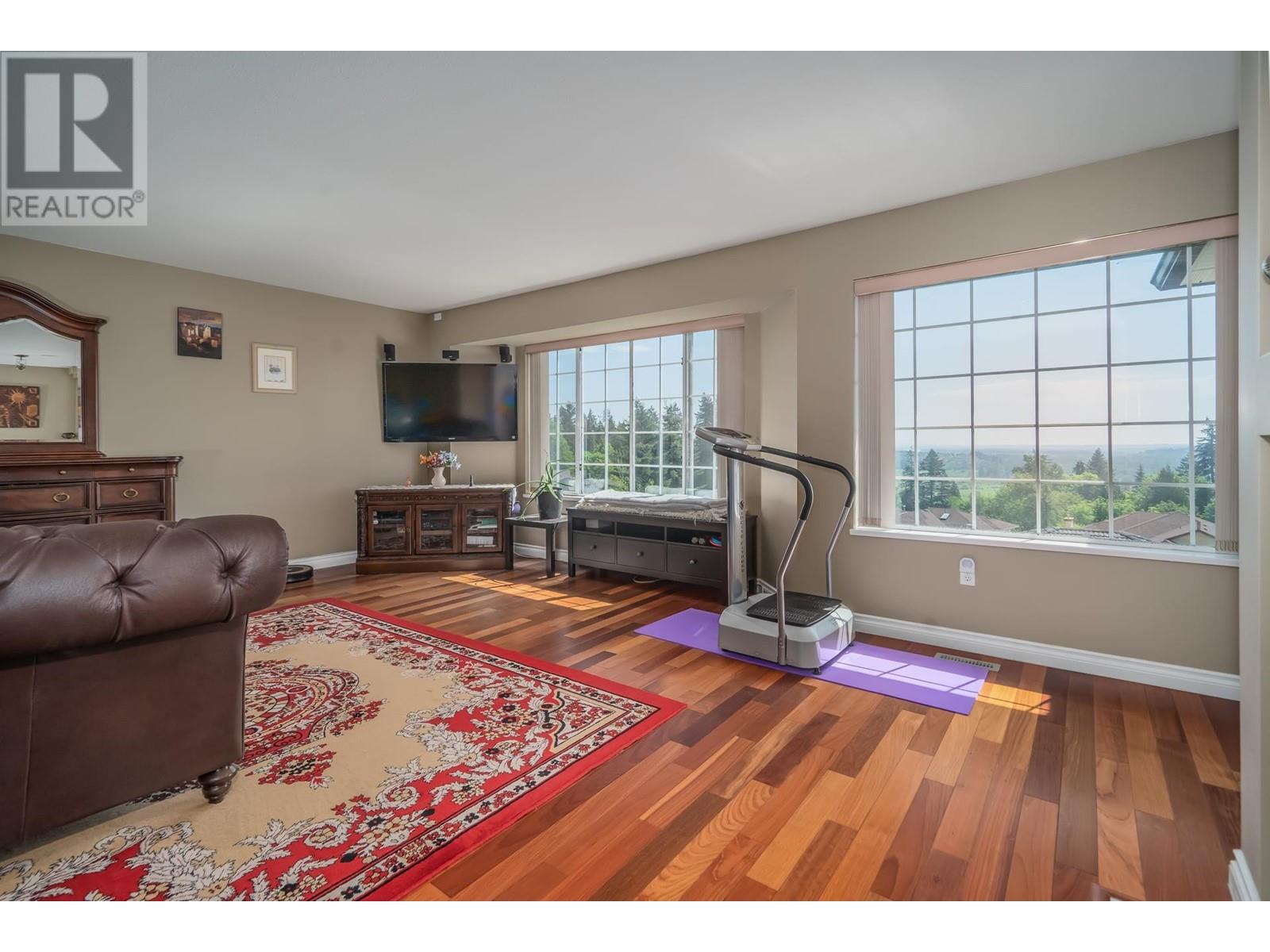 2260 Leclair Drive, Coquitlam, British Columbia  V3K 6P6 - Photo 25 - R2803538