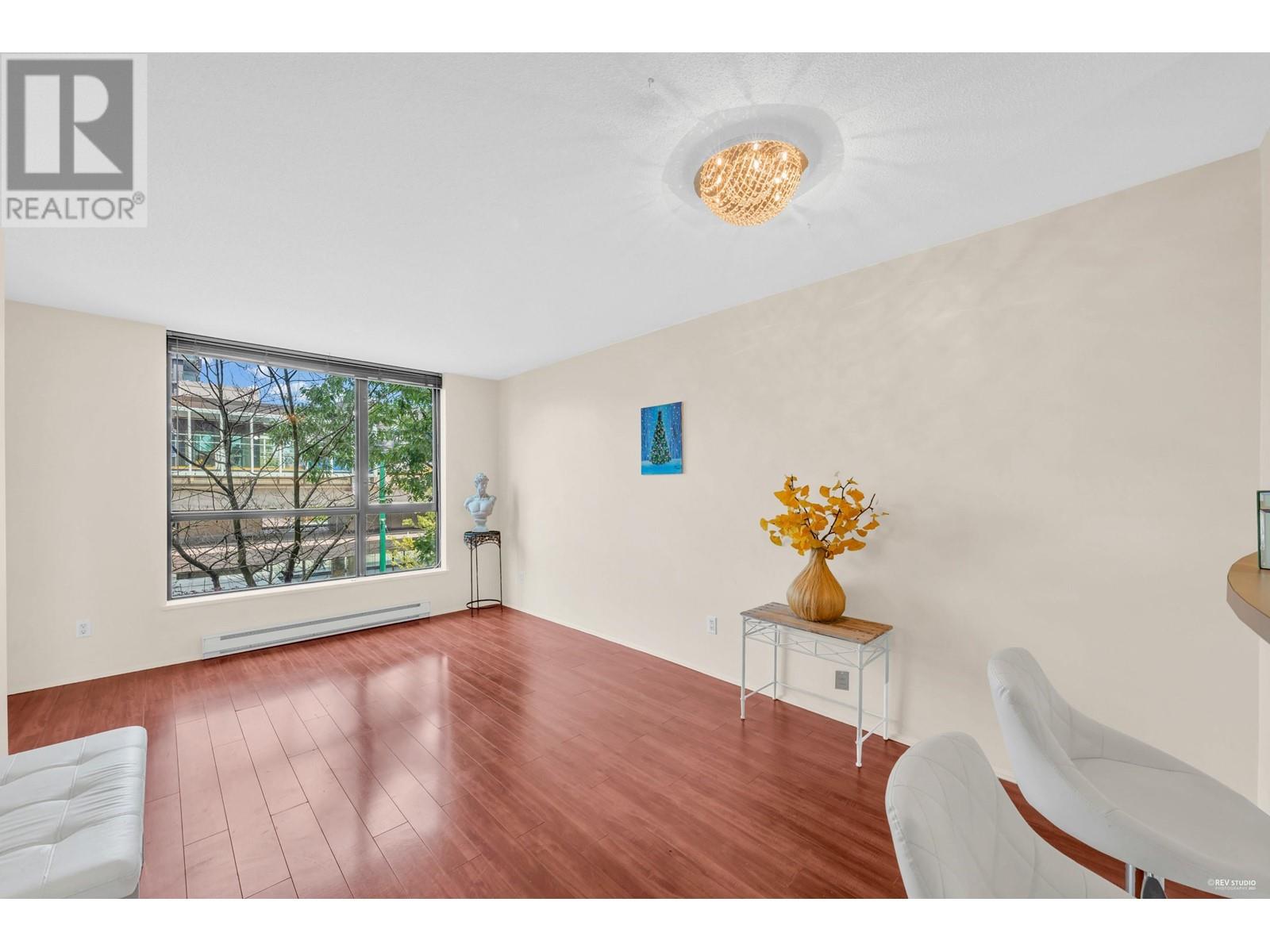 302 3438 Vanness Avenue, Vancouver, British Columbia  V5R 6E7 - Photo 3 - R2803727