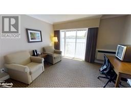 1235 DEERHURST Drive Unit# 421