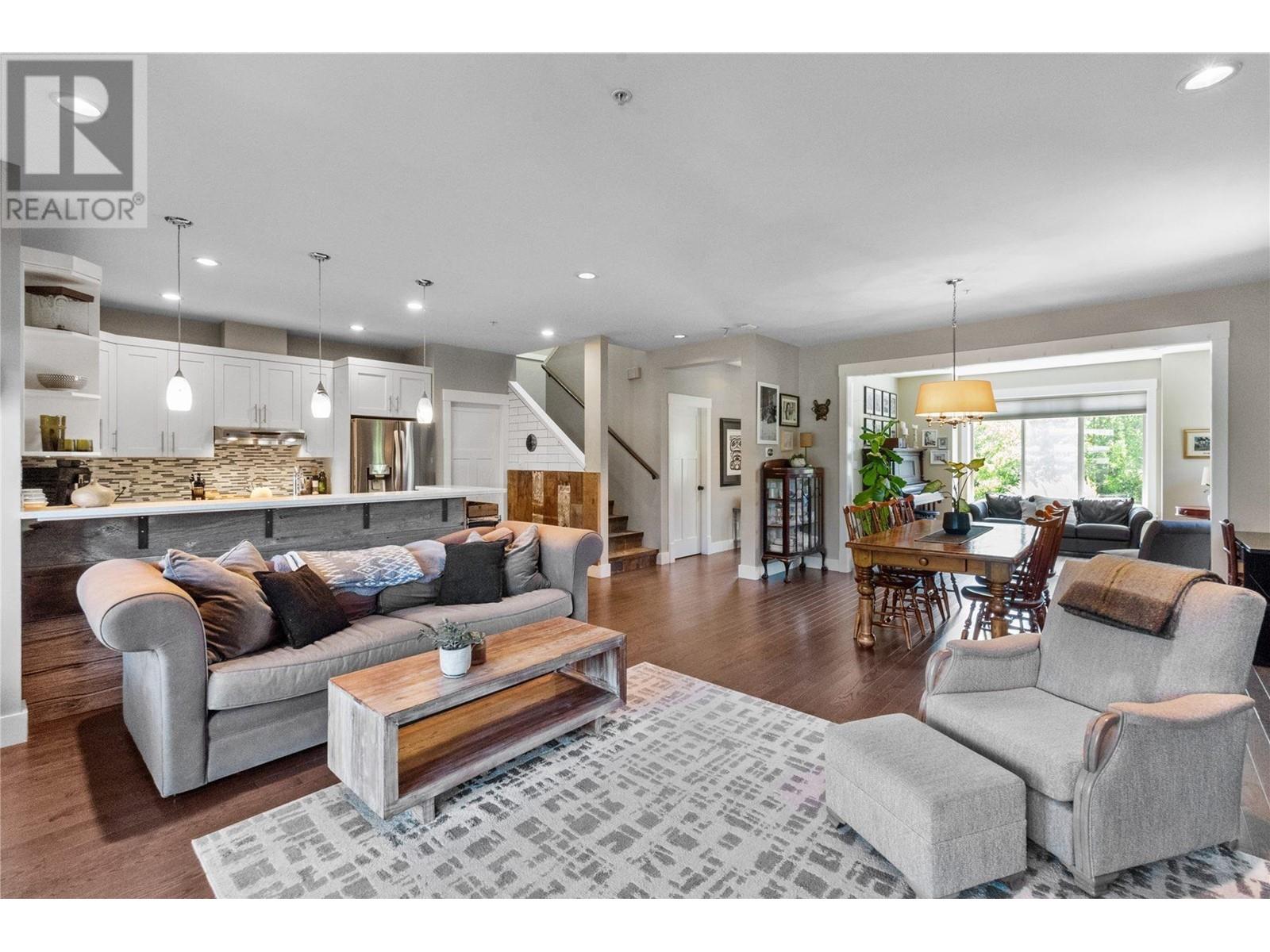 2955 Strangway Place, Squamish, British Columbia  V8B 0P8 - Photo 11 - R2801186