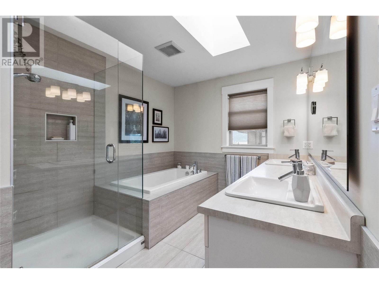 2955 Strangway Place, Squamish, British Columbia  V8B 0P8 - Photo 18 - R2801186