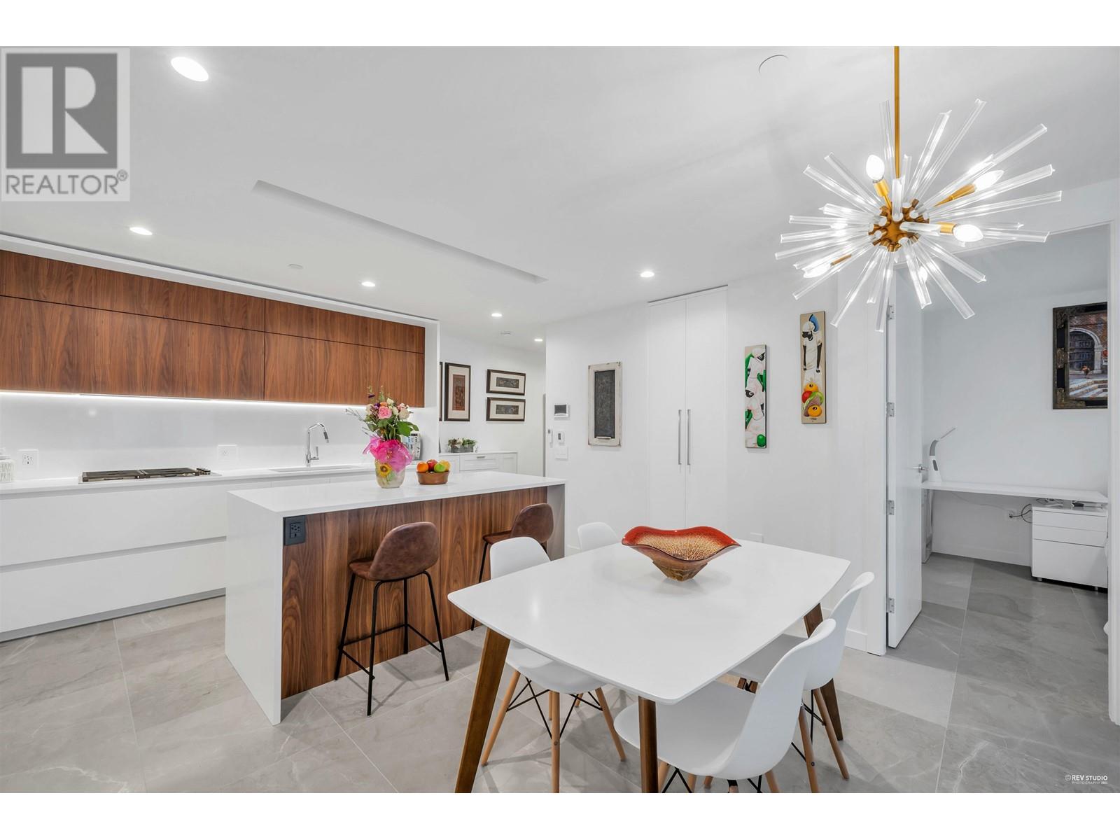 802 885 Cambie Street, Vancouver, British Columbia  V6B 0R6 - Photo 4 - R2804436