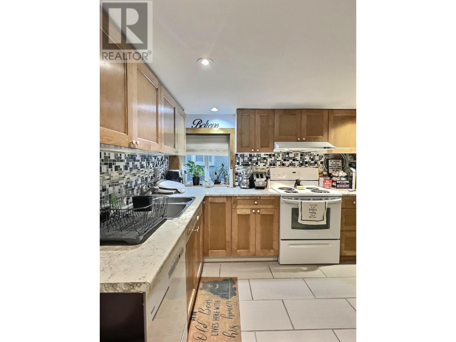 2815 Mcgill Street, Vancouver, British Columbia  V5K 1H7 - Photo 4 - R2804421