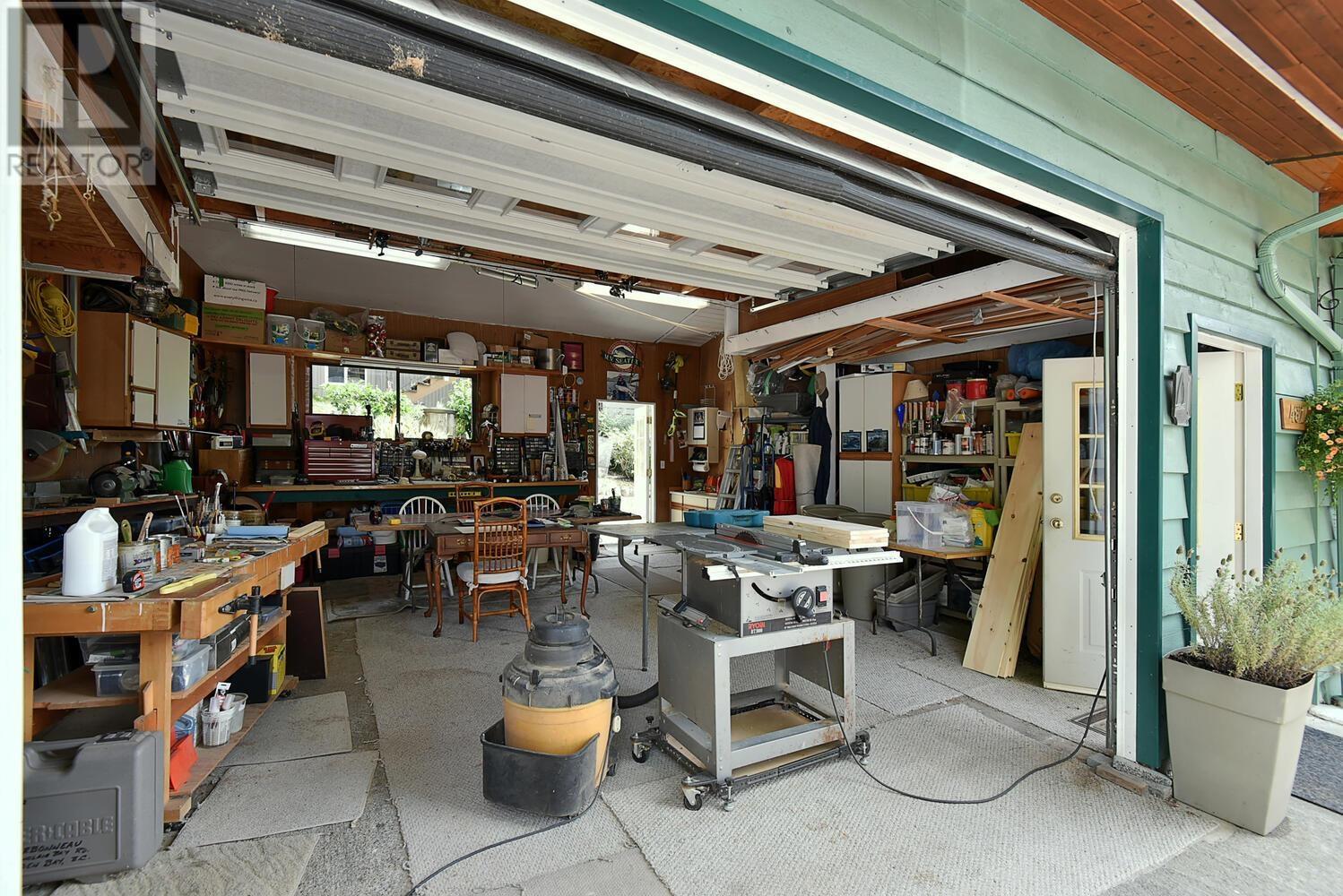 4824 Sinclair Bay Road, Garden Bay, British Columbia  V0N 1S1 - Photo 37 - R2804455