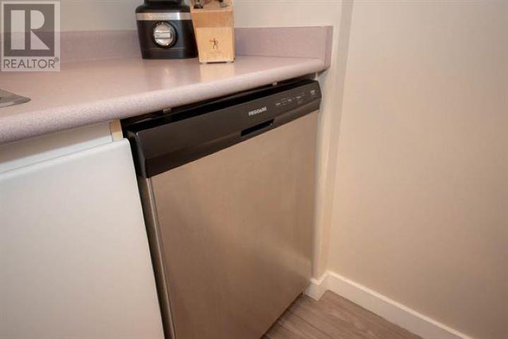 907 3489 Ascot Place, Vancouver, British Columbia  V5R 6B6 - Photo 12 - R2804438