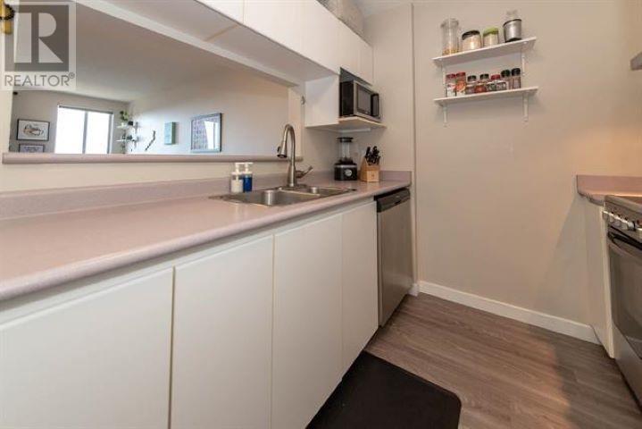 907 3489 Ascot Place, Vancouver, British Columbia  V5R 6B6 - Photo 10 - R2804438