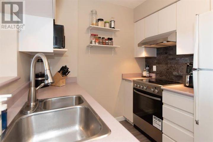 907 3489 Ascot Place, Vancouver, British Columbia  V5R 6B6 - Photo 11 - R2804438