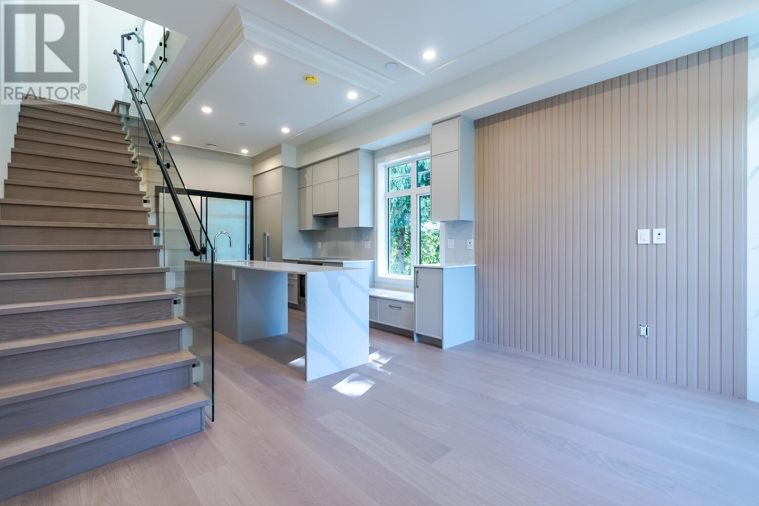 1516 W 61st Avenue, Vancouver, British Columbia  V6P 4Y9 - Photo 4 - R2803221