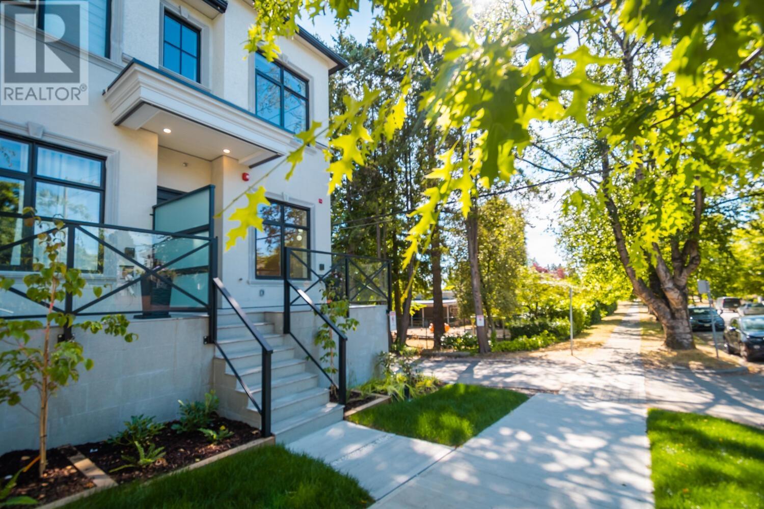 1516 W 61st Avenue, Vancouver, British Columbia  V6P 4Y9 - Photo 3 - R2803221