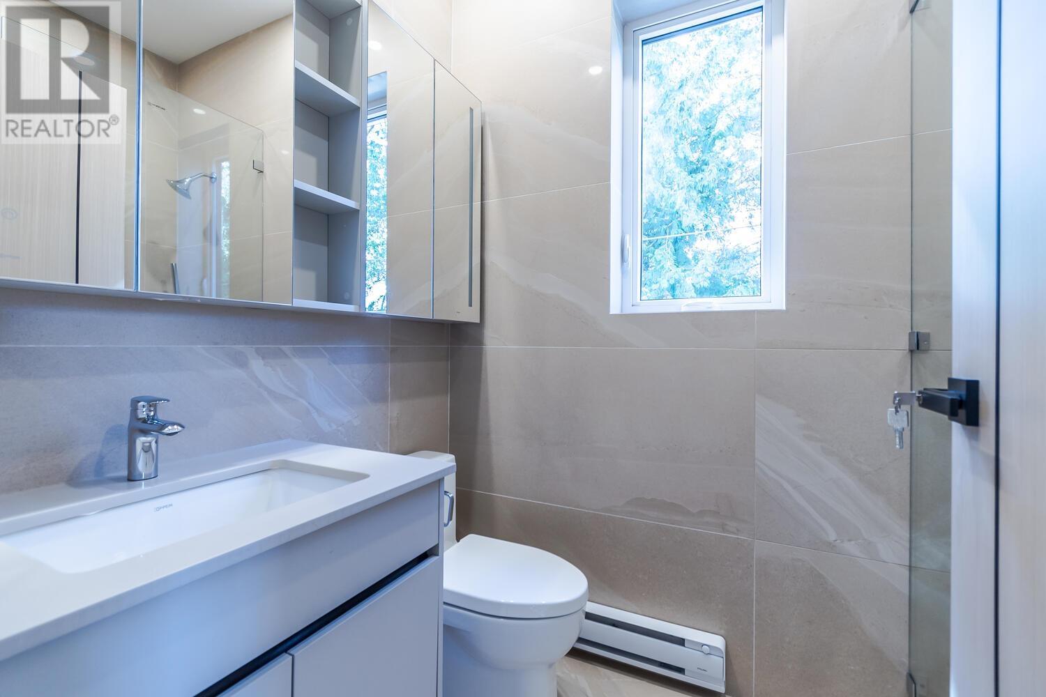 1516 W 61st Avenue, Vancouver, British Columbia  V6P 4Y9 - Photo 13 - R2803221