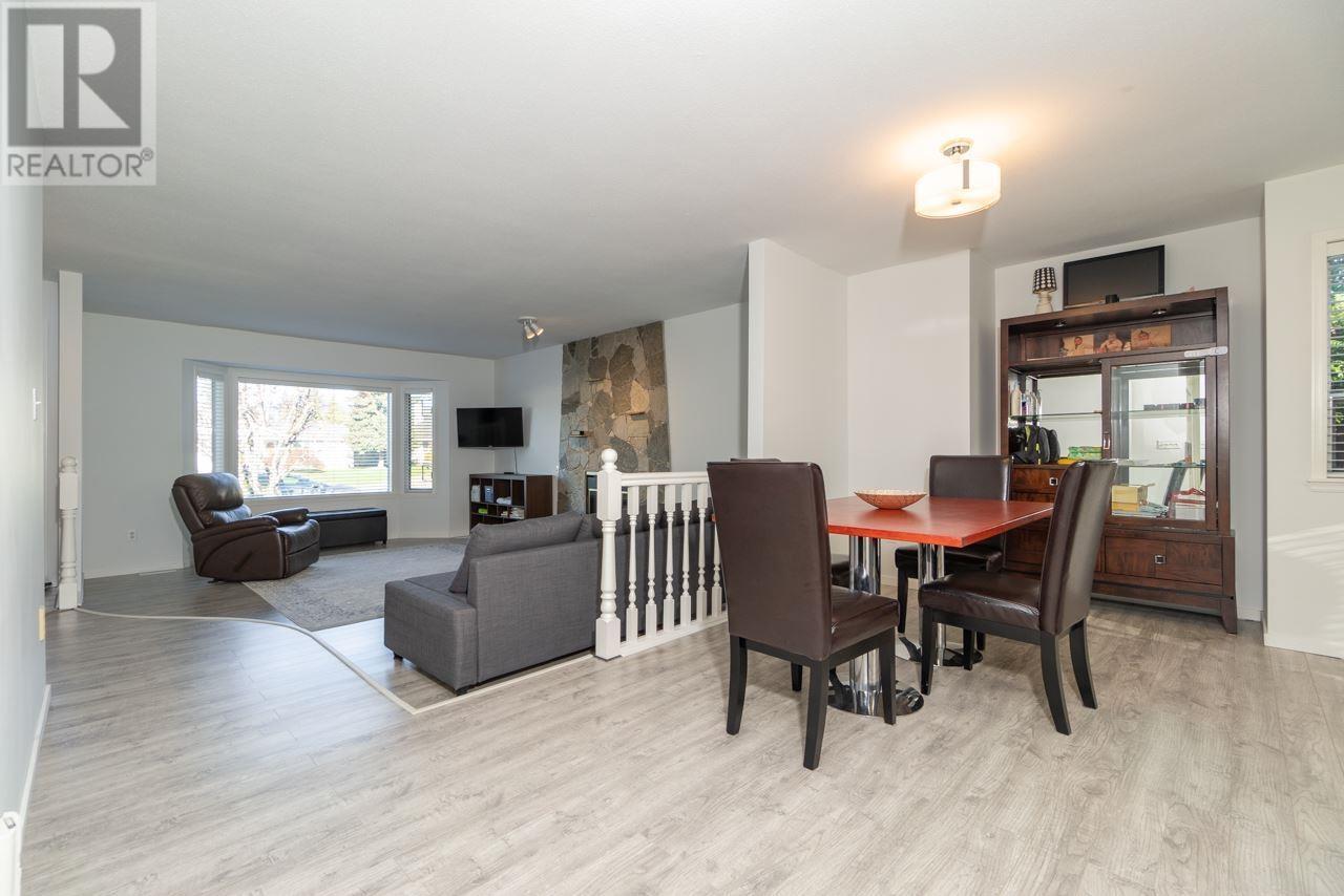 23750 119b Avenue, Maple Ridge, British Columbia  V4R 1V9 - Photo 8 - R2802451