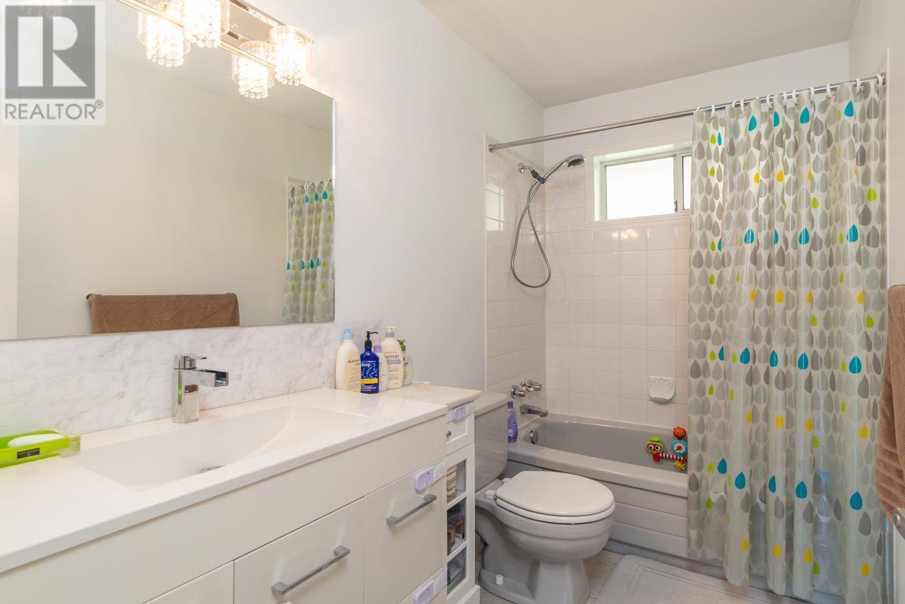 23750 119b Avenue, Maple Ridge, British Columbia  V4R 1V9 - Photo 16 - R2802451
