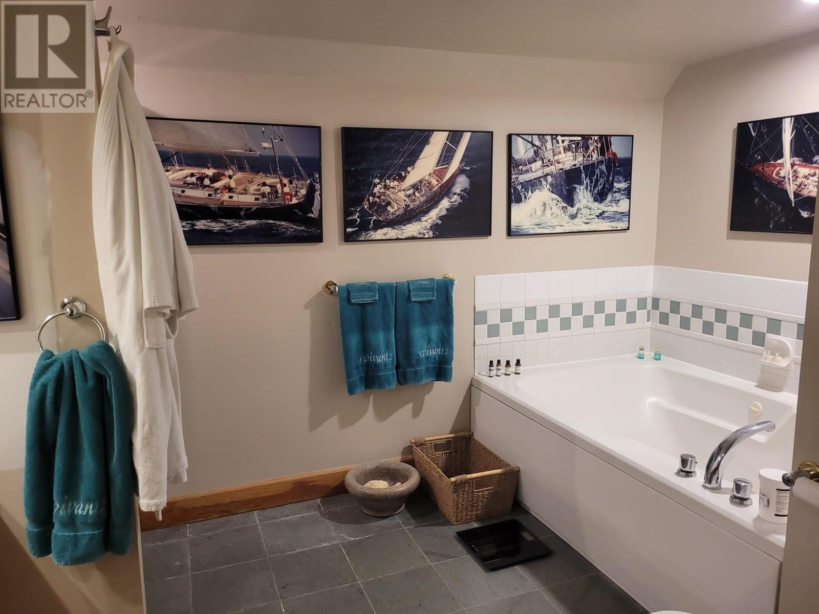 19 4628 Blackcomb Way, Whistler, British Columbia  V0N 1B4 - Photo 10 - R2801238