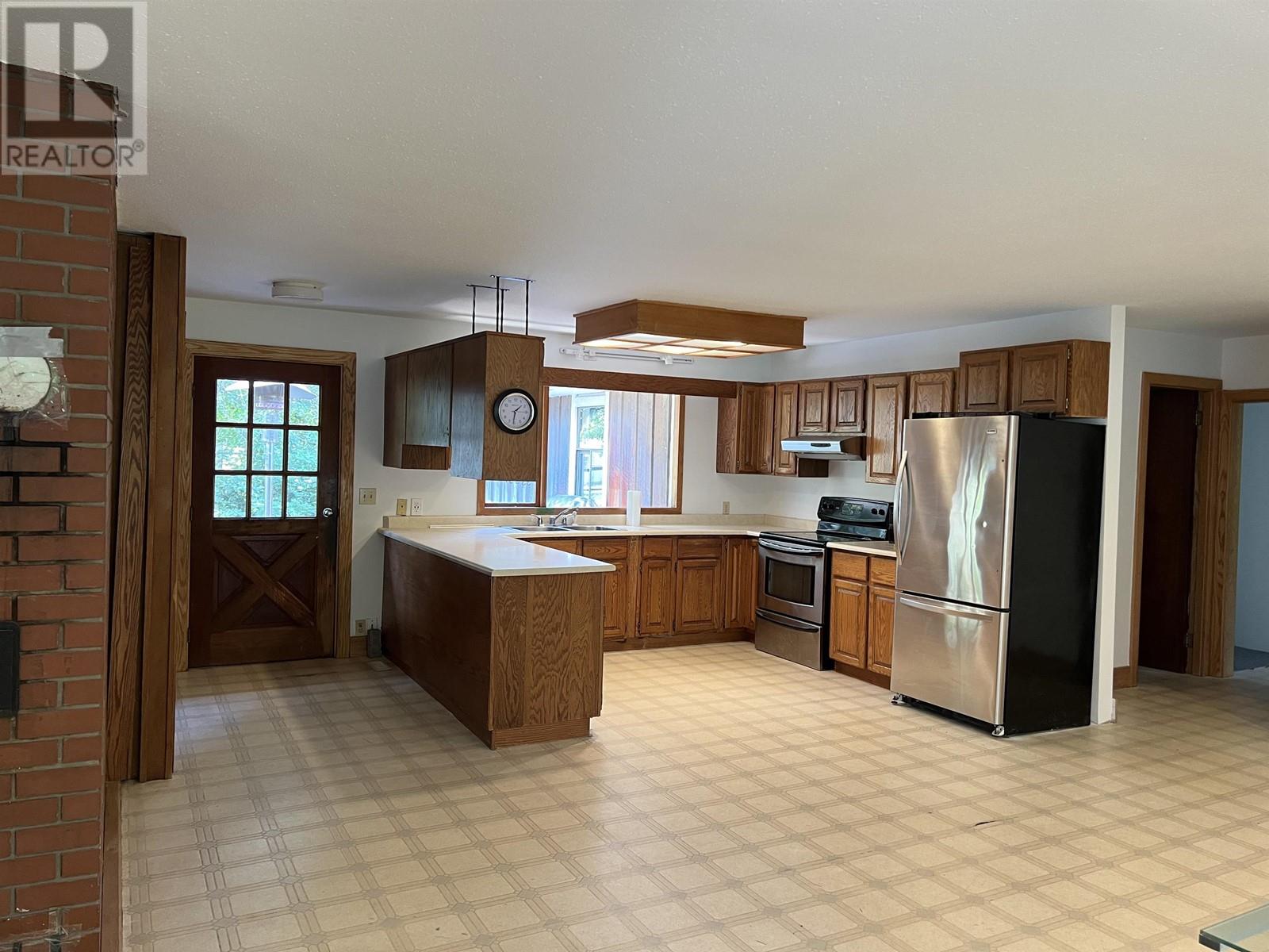 41533 Government Road, Squamish, British Columbia  V0N 1H0 - Photo 7 - R2799817