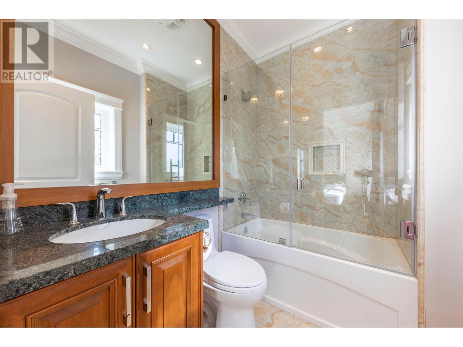 2428 W 22nd Avenue, Vancouver, British Columbia  V6L 1L9 - Photo 27 - R2804236
