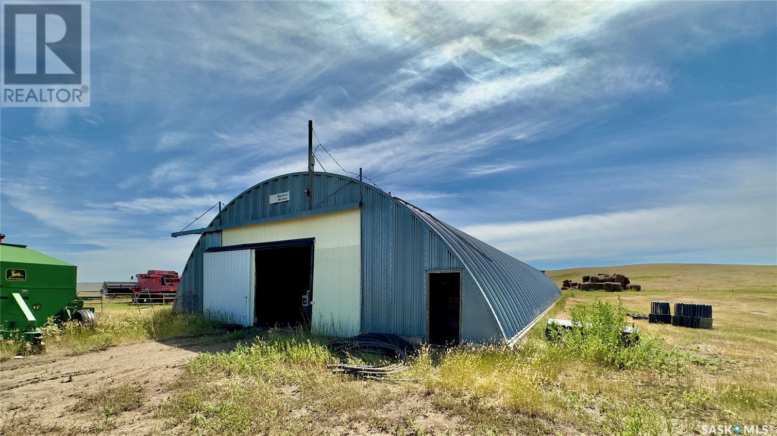 Rm Of Old Post & Waverley Farm, Old Post Rm No. 43, Saskatchewan  S0H 4L0 - Photo 4 - SK940919