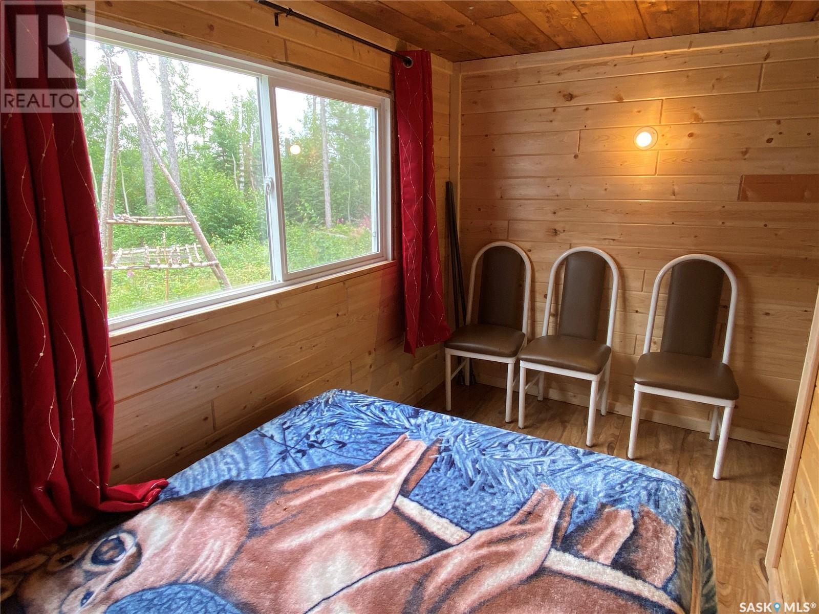 Remote Cabin In Bague Bay, Nemeiben Lake, Saskatchewan  S0J 1L0 - Photo 18 - SK940916