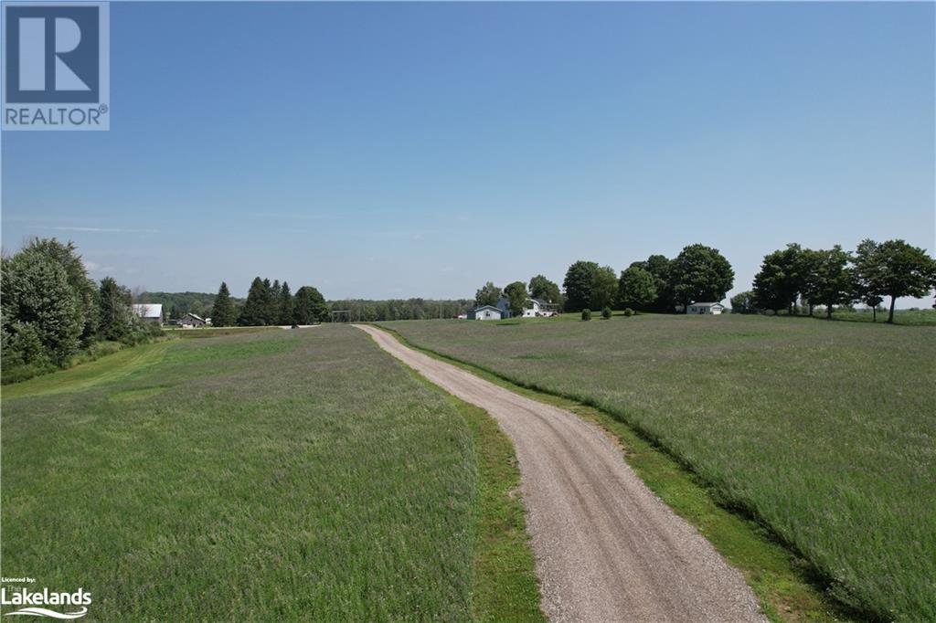 38999 Amberley Line, Wingham, Ontario  N0G 2W0 - Photo 2 - 40464629