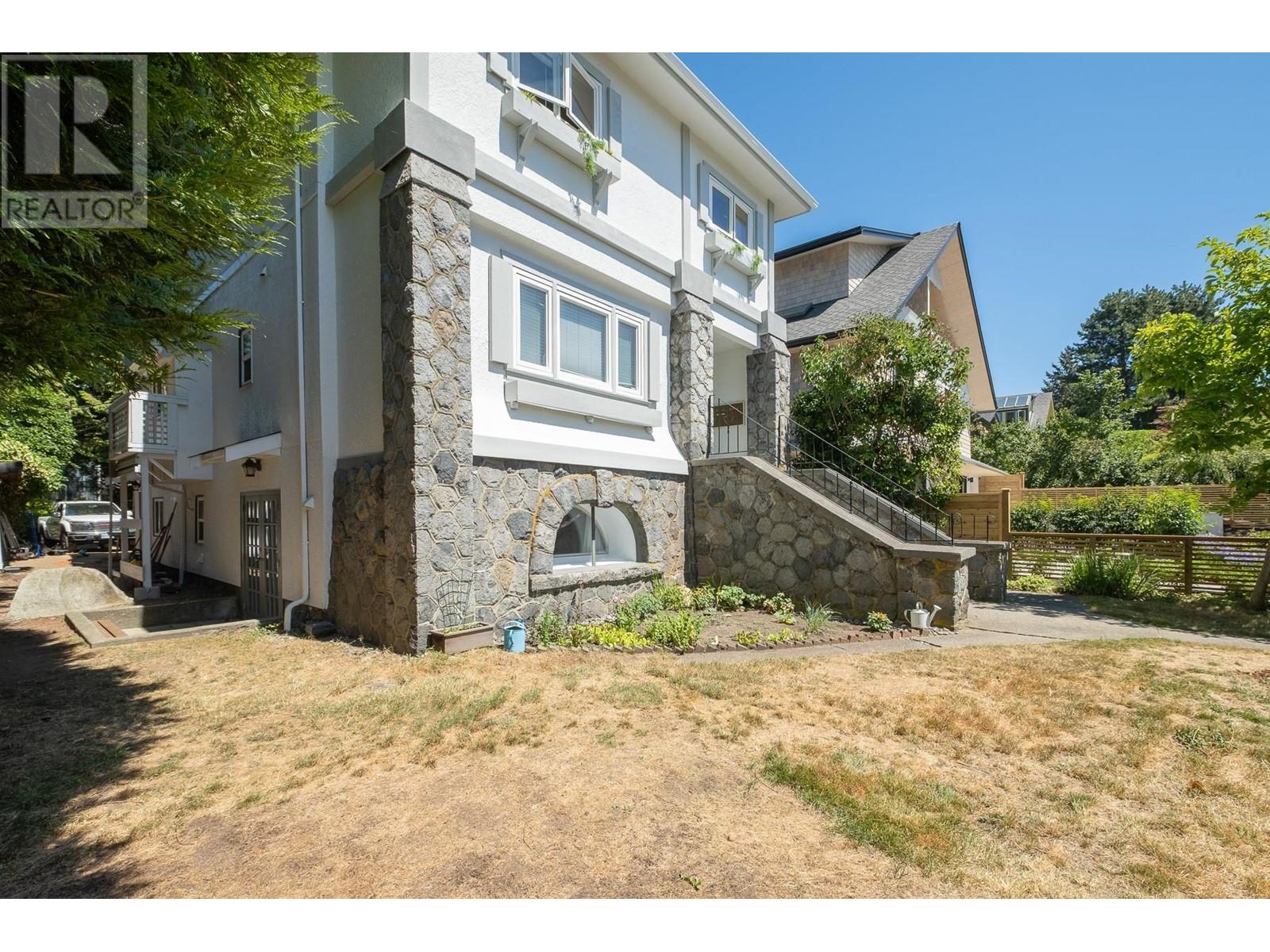 2575 W 3rd Avenue, Vancouver, British Columbia  V6K 1M2 - Photo 6 - R2799841