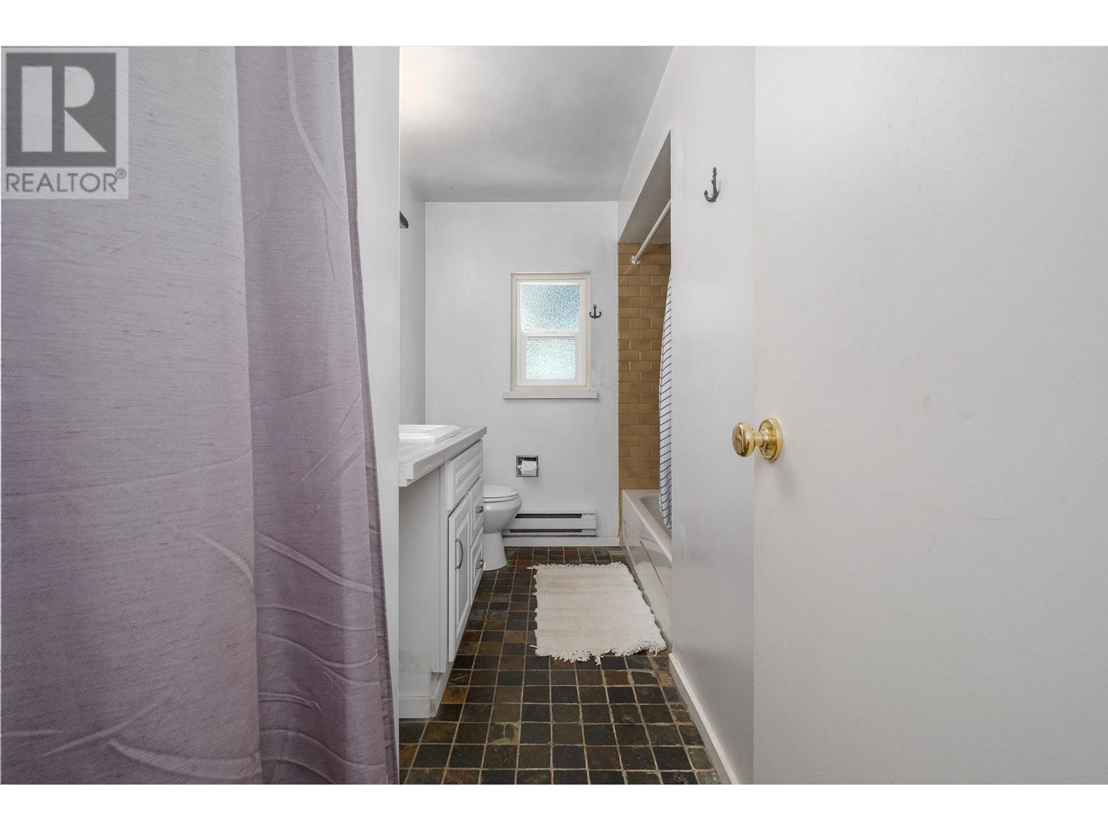 2575 W 3rd Avenue, Vancouver, British Columbia  V6K 1M2 - Photo 17 - R2799841