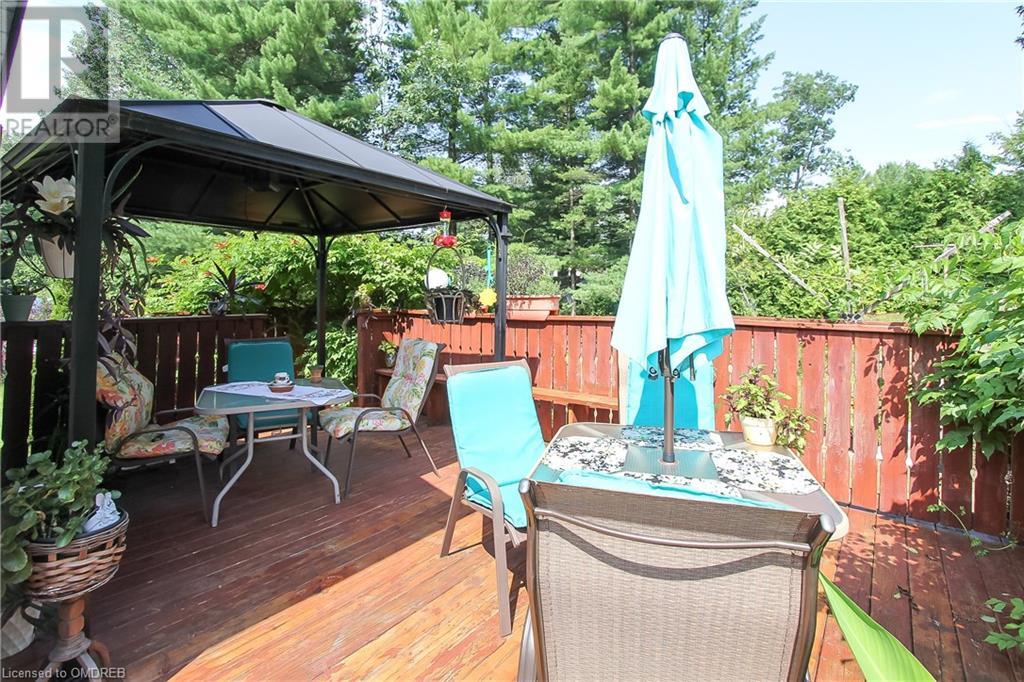 225 39th Street S, Wasaga Beach, Ontario  L9Z 1S3 - Photo 11 - 40460312