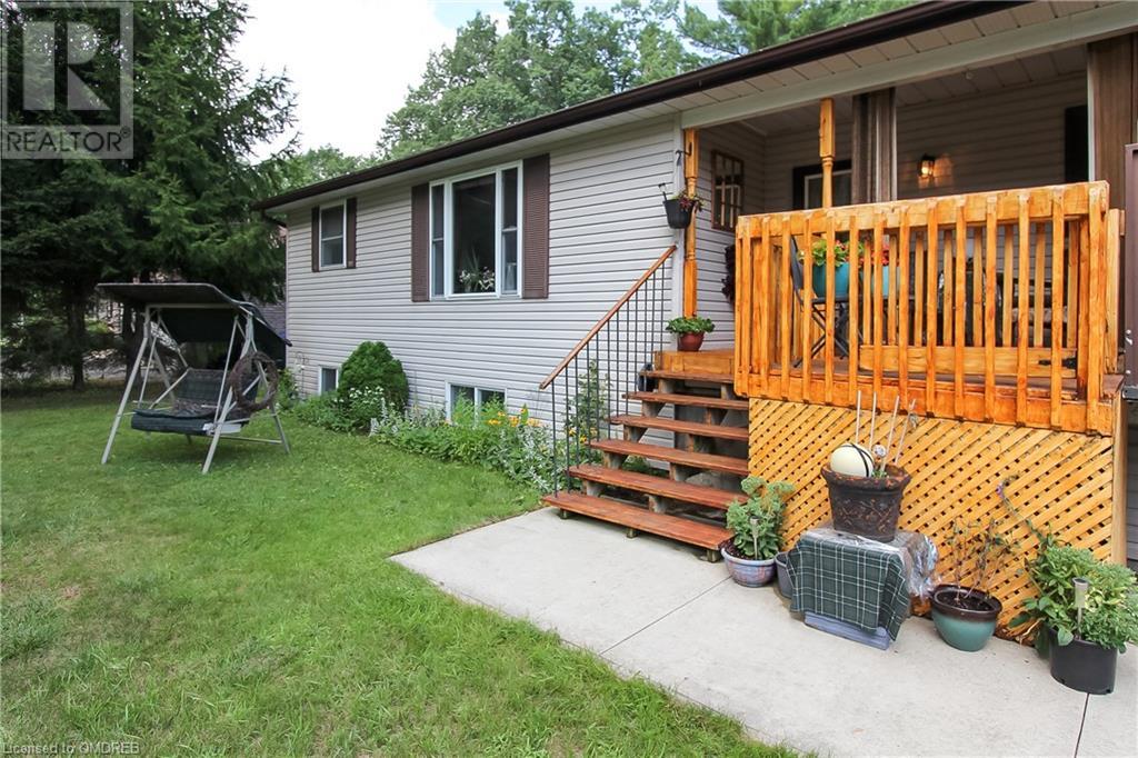 225 39th Street S, Wasaga Beach, Ontario  L9Z 1S3 - Photo 2 - 40460312