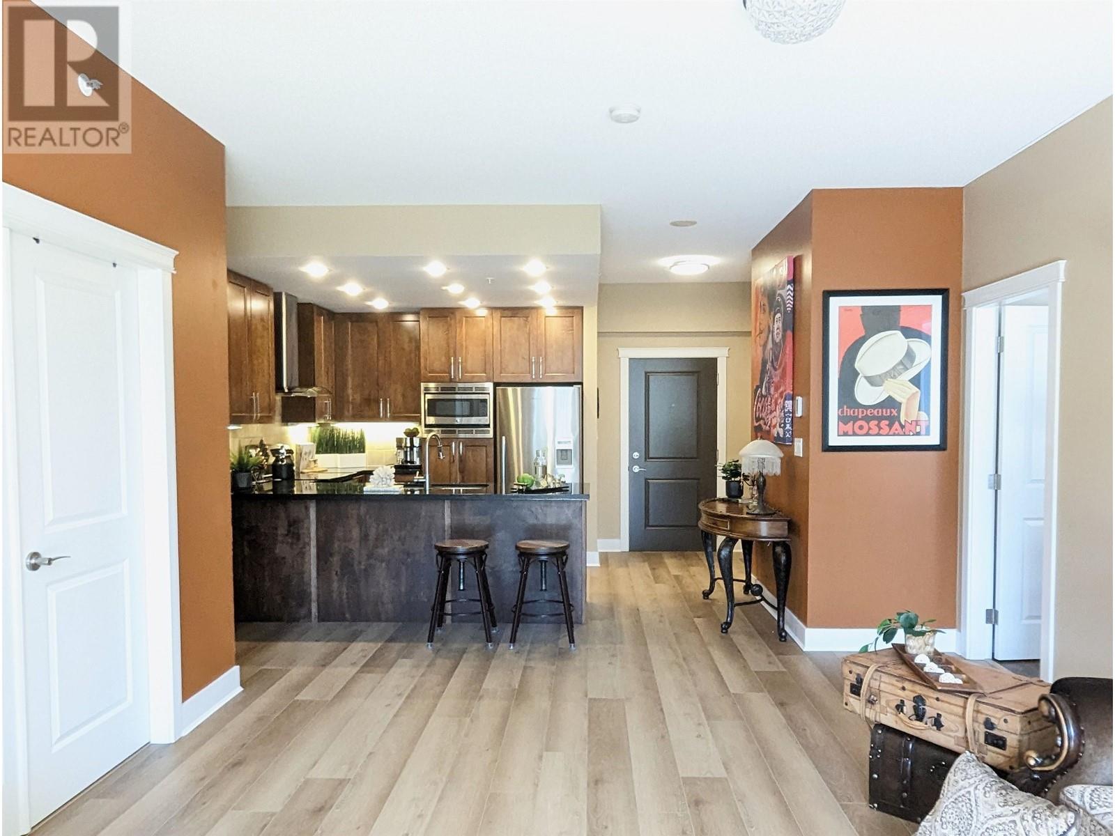 811 1415 Parkway Boulevard, Coquitlam, British Columbia  V3E 0C7 - Photo 6 - R2804675