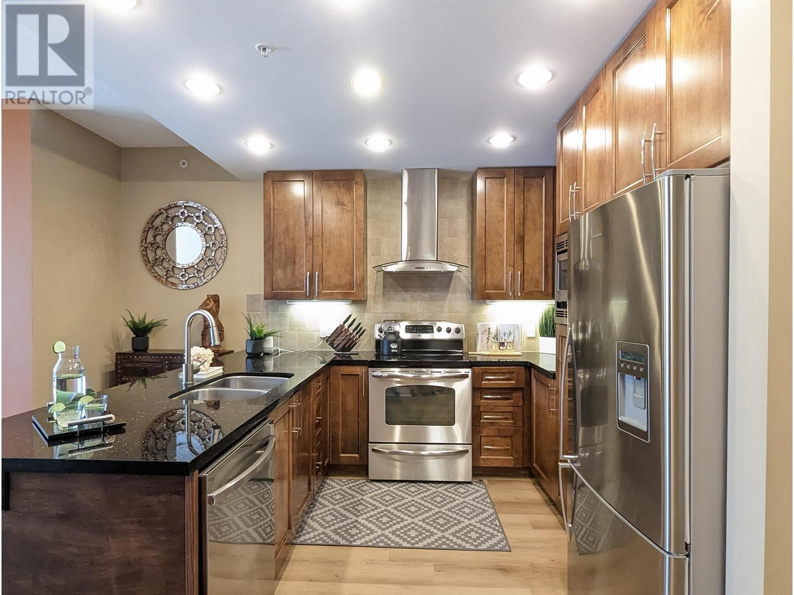 811 1415 Parkway Boulevard, Coquitlam, British Columbia  V3E 0C7 - Photo 7 - R2804675