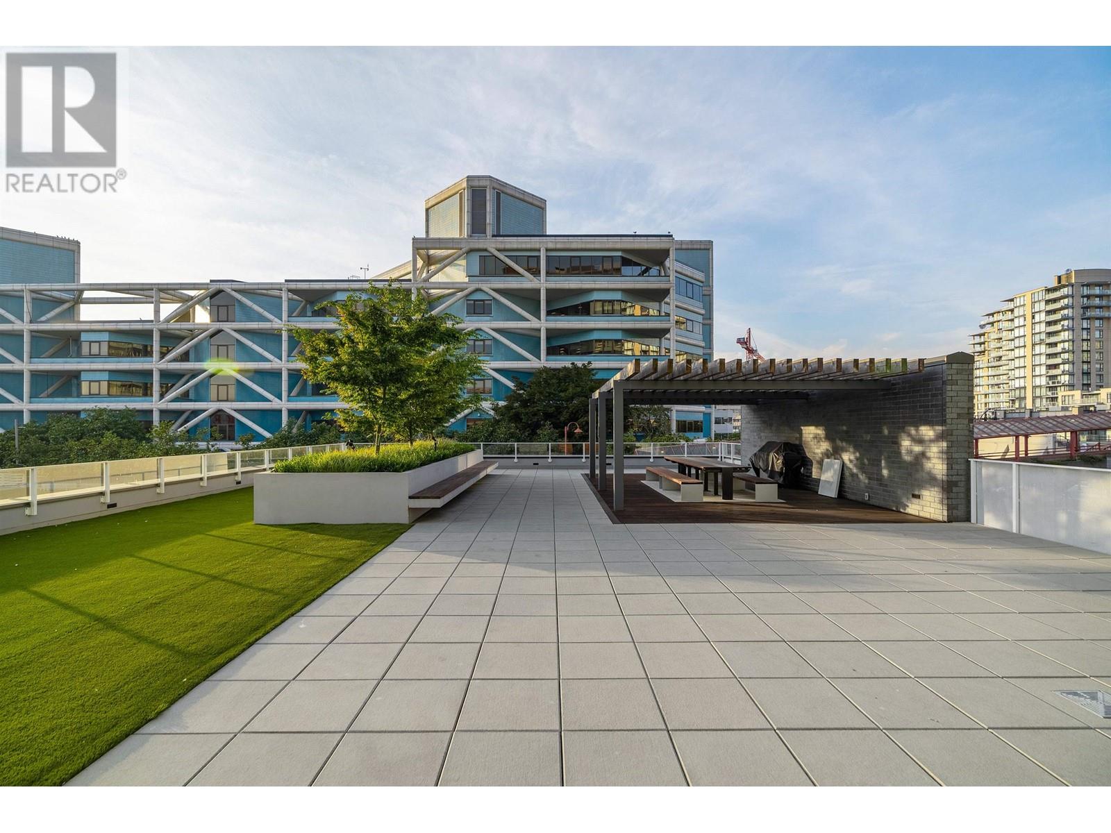 305 118 Carrie Cates Court, North Vancouver, British Columbia  V7L 0B2 - Photo 29 - R2804714