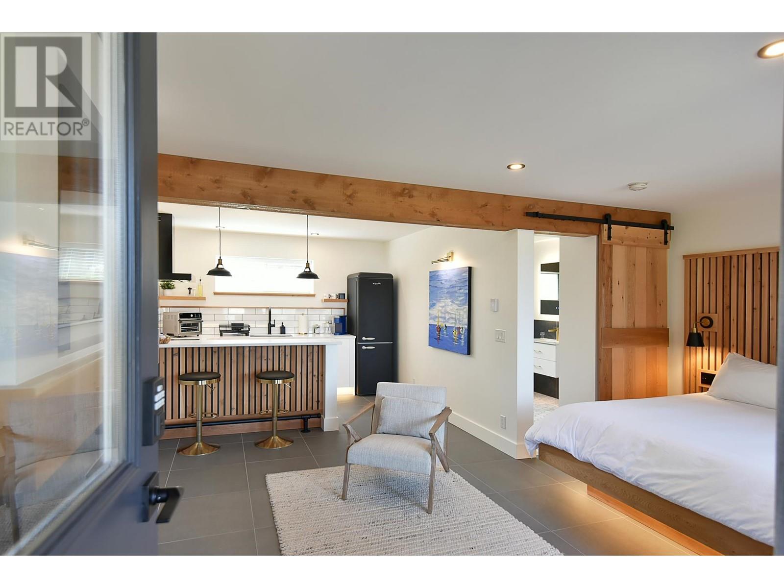 5672 Osprey Street, Sechelt, British Columbia  V0N 3A0 - Photo 18 - R2804584