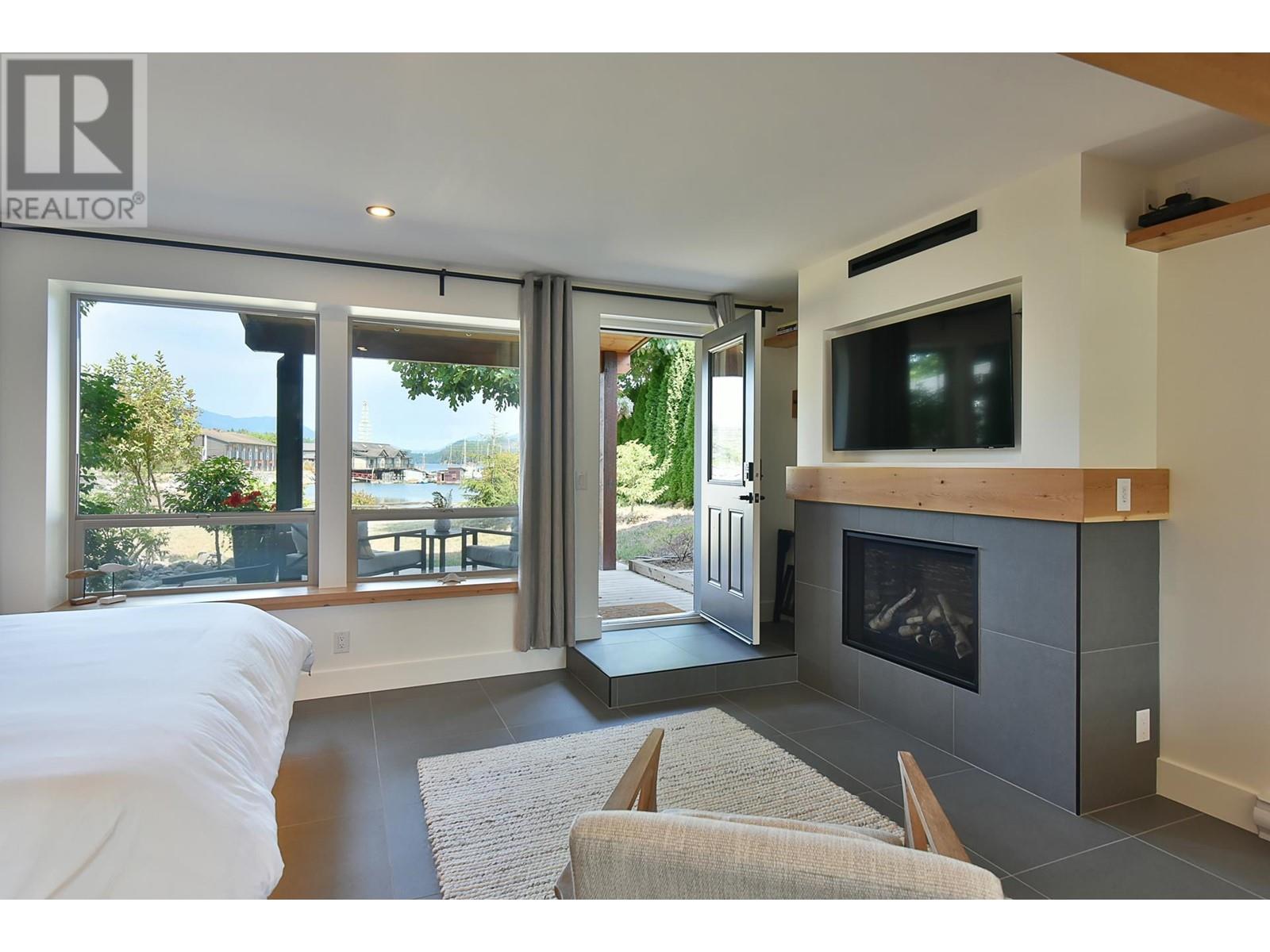 5672 Osprey Street, Sechelt, British Columbia  V0N 3A0 - Photo 21 - R2804584