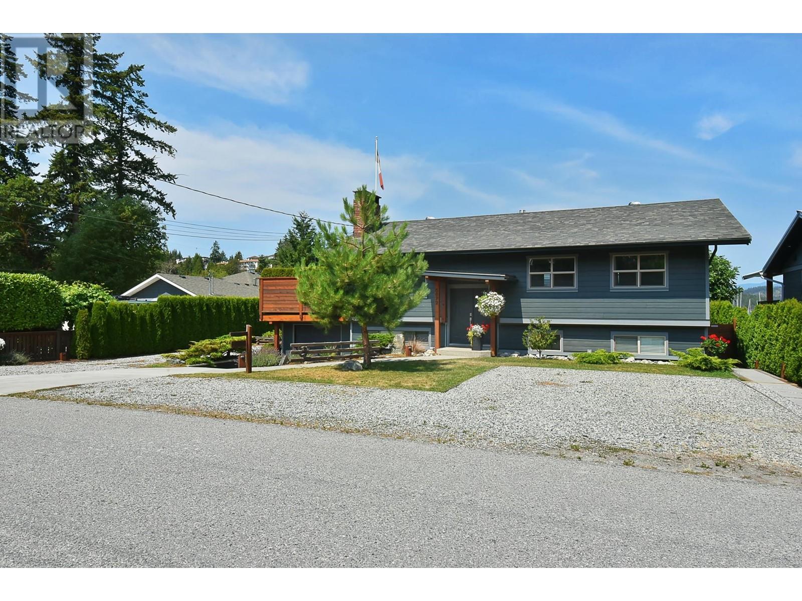 5672 Osprey Street, Sechelt, British Columbia  V0N 3A0 - Photo 38 - R2804584