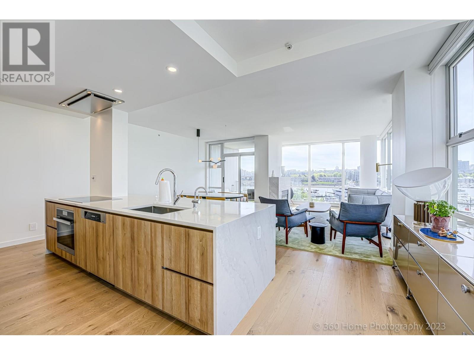 502 1099 Marinaside Crescent, Vancouver, British Columbia  V6Z 2Z3 - Photo 10 - R2804863